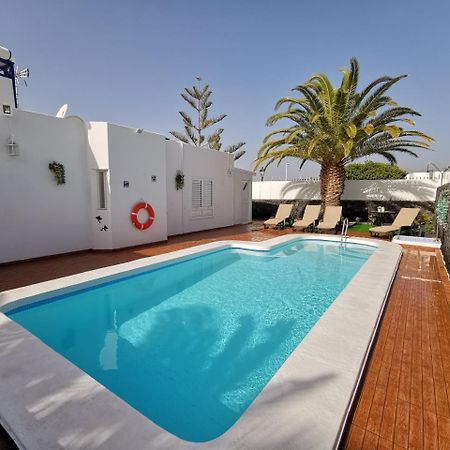 Villa Oliveira By Buenavilla ปูแอร์โตเดลคาร์เมน ภายนอก รูปภาพ