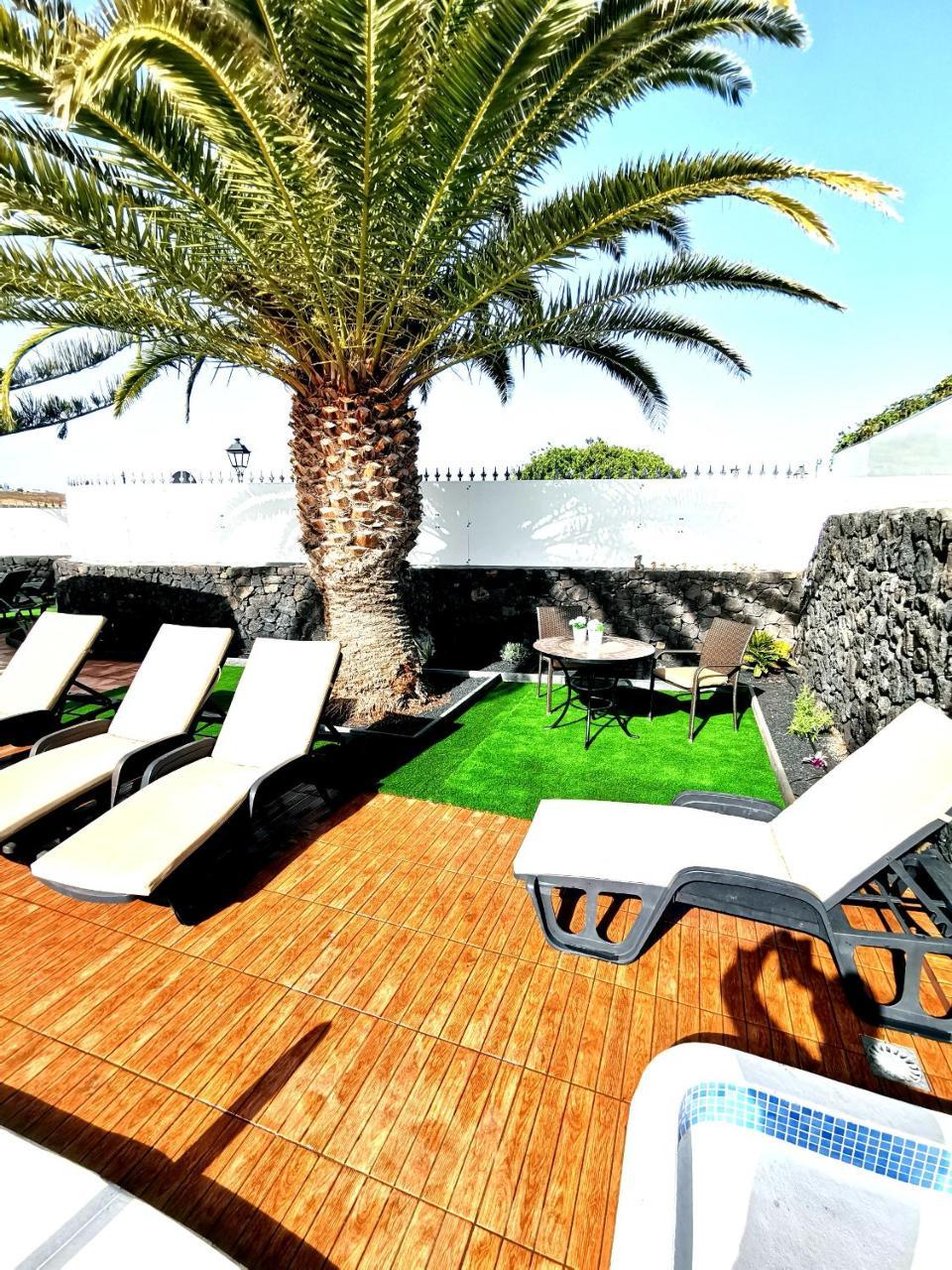 Villa Oliveira By Buenavilla ปูแอร์โตเดลคาร์เมน ภายนอก รูปภาพ